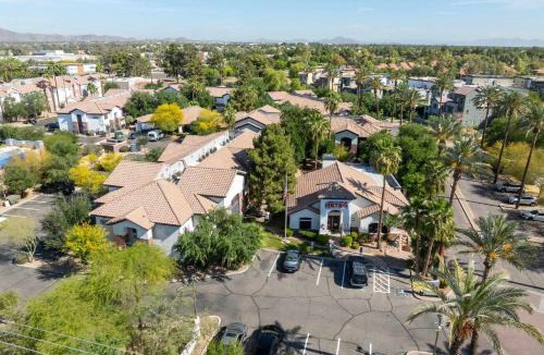 Chandler Apartment | Metro Chandler Extended Stay - Deluxe King