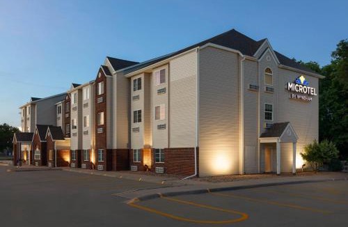 Kearney Hotel | Microtel Inn & Suites - Kearney