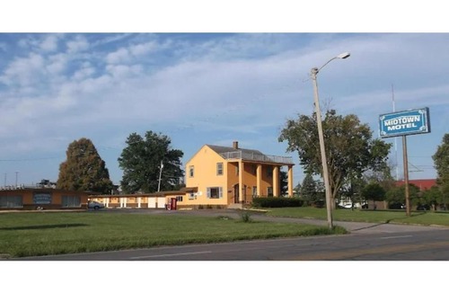 Burlington Hotel | Midtown Motel Burlington Near Hwy 34