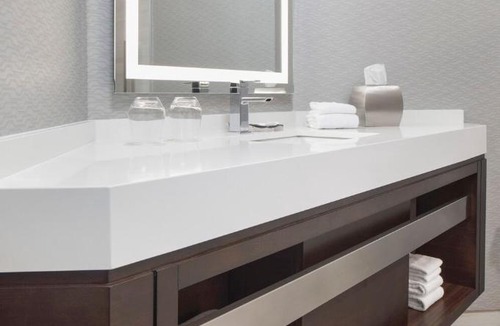 Downtown West Hotel | Minneapolis Marriott City Center