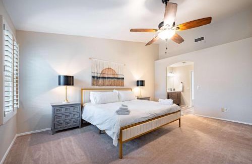 Glendale House | Mins to State Farm Stadium - Pool Fire Pit