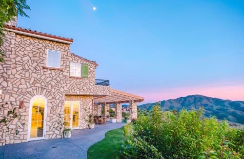Malibu Villa | Mintcello Estate