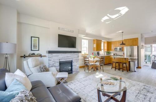 McCall House | Minutes away from Beach, Marina, Shopping & Dining