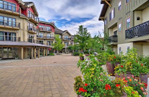 McCall House | Minutes away from Beach, Marina, Shopping & Dining