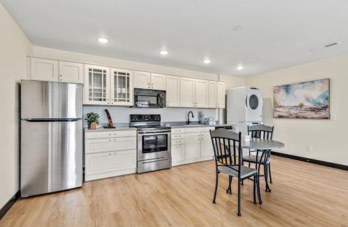 Rapid City Apartment | Modern 2 bdrm loft near restaurants and attractions
