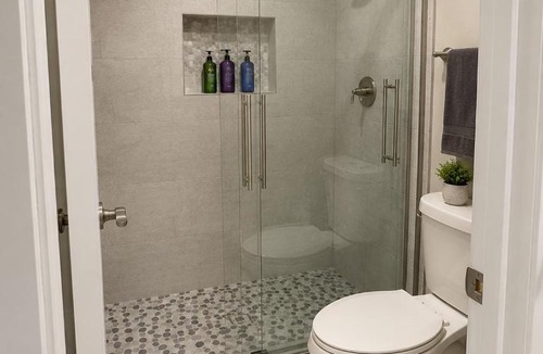 Spring Valley Apartment | Modern 2BR Condo Near the Las Vegas Strip