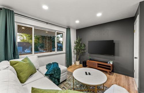 Scenic Heights Apartment | Modern Arvada Suite Sauna & Games