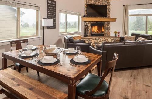 Big Sky House | Modern Big Sky Adventure Pad