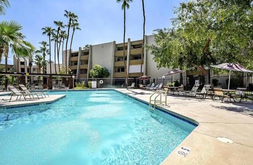 South Scottsdale Apartment | Modern Condo - Get to Old Town in Minutes!