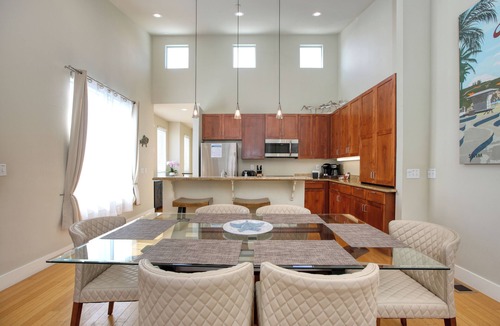 Avila Beach House | Modern Convenience in Avila Beach
