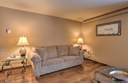 Deadwood Apartment | Modern Deadwood Apt with Mountain Views & Grill!