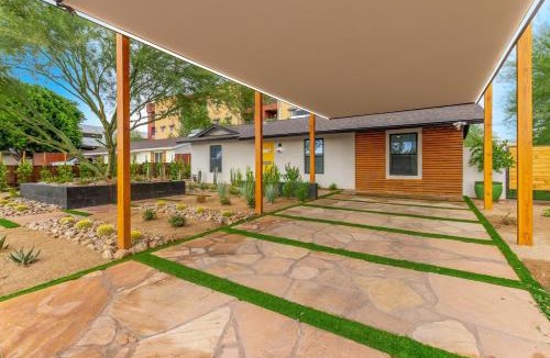 Booker T. Washington House | Modern Downtown Oasis