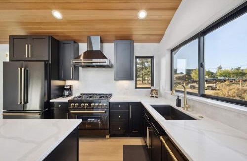 Bailey House | Modern Escape with Hot Tub and Scenic Views