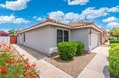 Garden Point House | Modern Home Near Westgate Community Pool Access