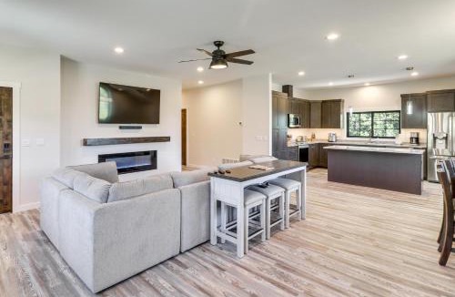 Kalispell House | Modern Kalispell Retreat: 37 Mi to Glacier NP