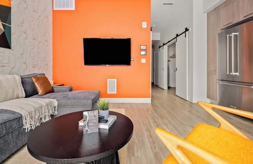 Highland Condo | Modern Lifestyle Loft with View | Zuni Lofts