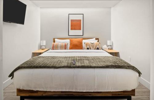 Highland House | Modern Lifestyle Loft with View - Zuni Lofts