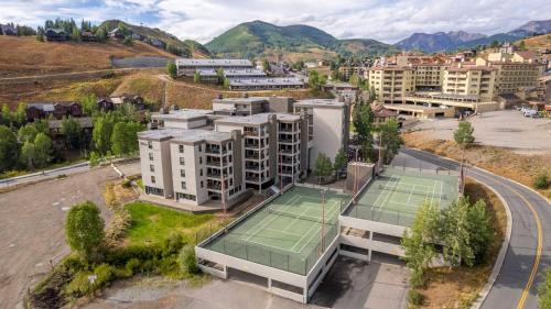 Crested Butte House | Modern Luxury at the Plaza 3 Bed 3 Bath