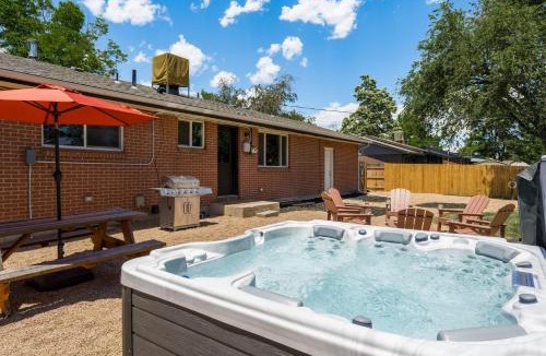 Arvada House | Modern, Luxury Home with Hot Tub, Gym, Sauna, and 12 Minutes to Downtown Denver