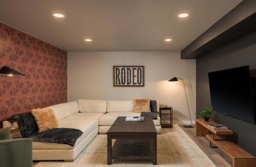 Arvada House | Modern, Luxury Home with Hot Tub, Gym, Sauna, and 12 Minutes to Downtown Denver