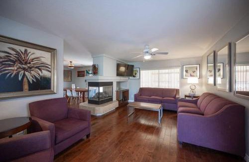 Enterprise House | Modern Luxury Vegas Style Home Near the Strip