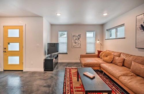 Franklin to the Fort House | Modern Missoula Home ~ 2 Miles to Downtown!