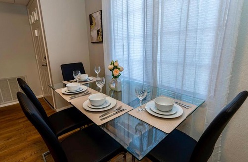 Spring Valley Apartment | Modern Pet-Friendly 2BR Near Strip & Chinatown