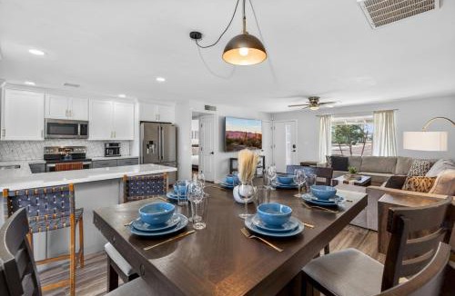 Paradise Valley Village House | Modern Phoenix Stay with Hot Tub and Pool