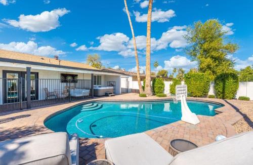 Paradise Valley Village House | Modern Phoenix Stay with Hot Tub and Pool