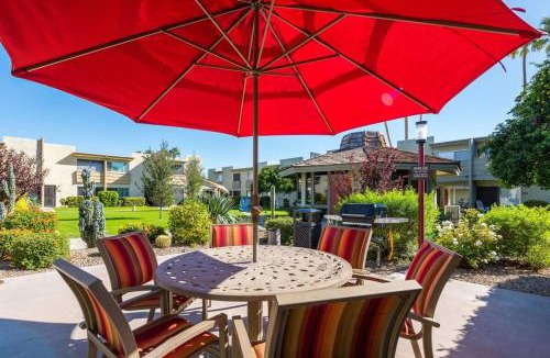 South Scottsdale House | Modern Townhouse-Walk 2 OldTown-4 Heated Pools
