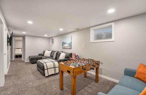 Westminster House | Modern Westminster retreat w game room