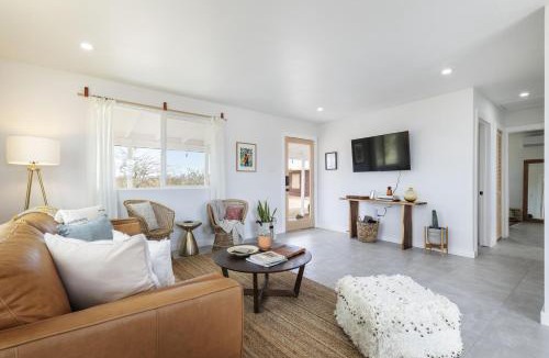 Yucca Valley House | Mojave Mesa - Desert Views & Desert Style