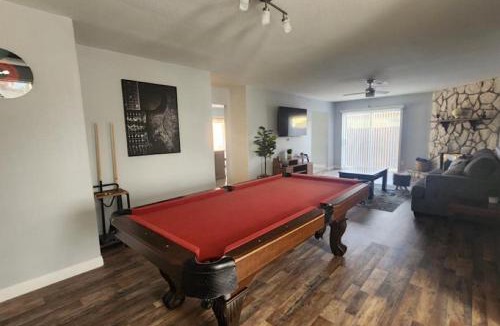 Torrey Pines Ranch House | Molino 3 bedroom 2 bath with pool