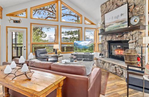 Windcliff Estates House | Montane Luxury Vacation Rental at Windcliff home