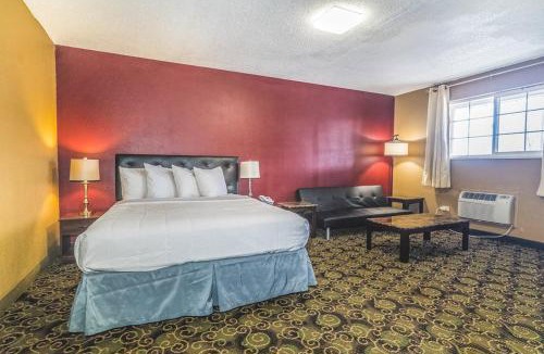 Montrose Hotel | Montrose Valley Lodge