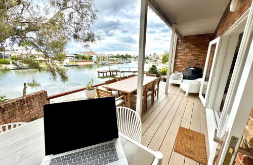 Mooloolaba Villa | Mooloolaba Coastal Canal Villa