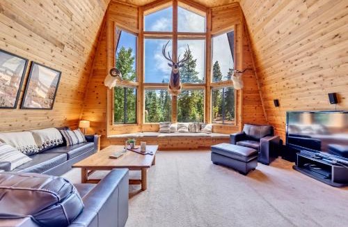 Duck Creek Village House | Moonlight Ridge