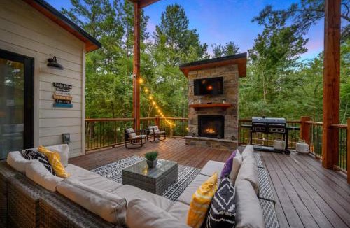 Pickens House | Moonlight Trail