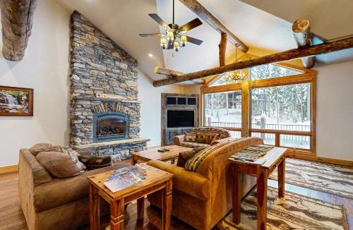 Whitefish House | Moose Jaw Retreat
