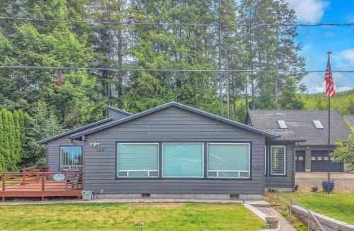 Rockaway Beach House | Moss Quadrant