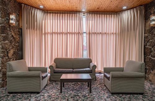 Chubbuck Hotel | Motel 6 Pocatello ID