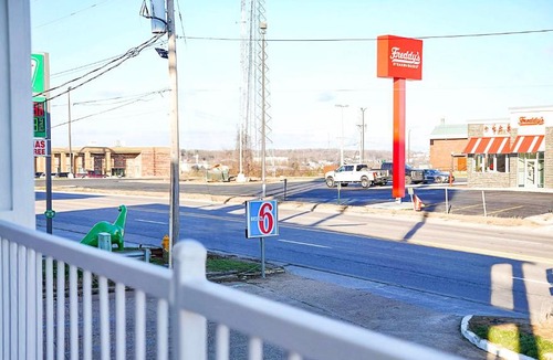 Rolla Hotel | Motel 6-Rolla, MO