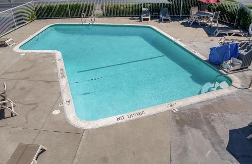 Ukiah Hotel | Motel 6-Ukiah, CA