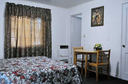 Lovell Hotel | Motel