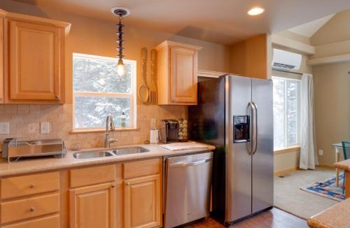 Alma House | Mountain Cabin: 15 Mi to Breckenridge Ski Resort!