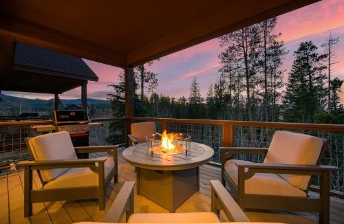 Rendezvous House | Mountain Chalet 168 I Private Hot Tub I Great Views I I Activity Program