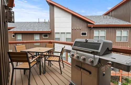 Rendezvous House | Mountain Chalet 7 I Private Hot Tub I Great Views I Activity Program