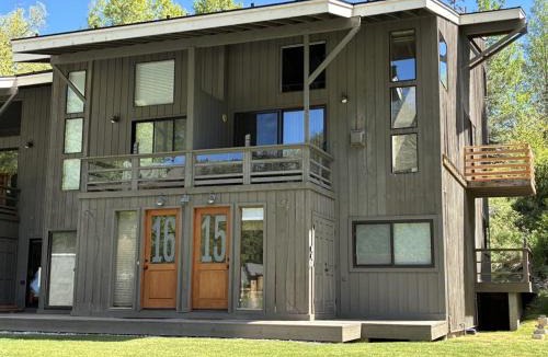 Ketchum Apartment | Mountain Magic