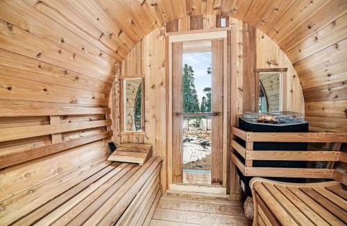 Black Hawk House | Mountain Retreat in Black Hawk with Sauna and Fire Pit