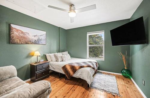 Black Hawk House | Mountain Retreat in Black Hawk with Sauna and Fire Pit